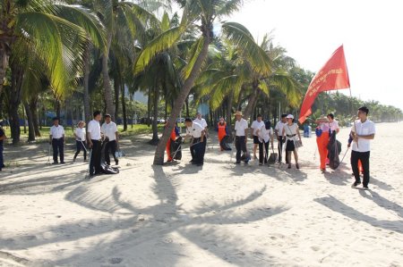 ���F(tu��n)��˾�h�T�_(k��i)չ����־Ը���(d��ng)